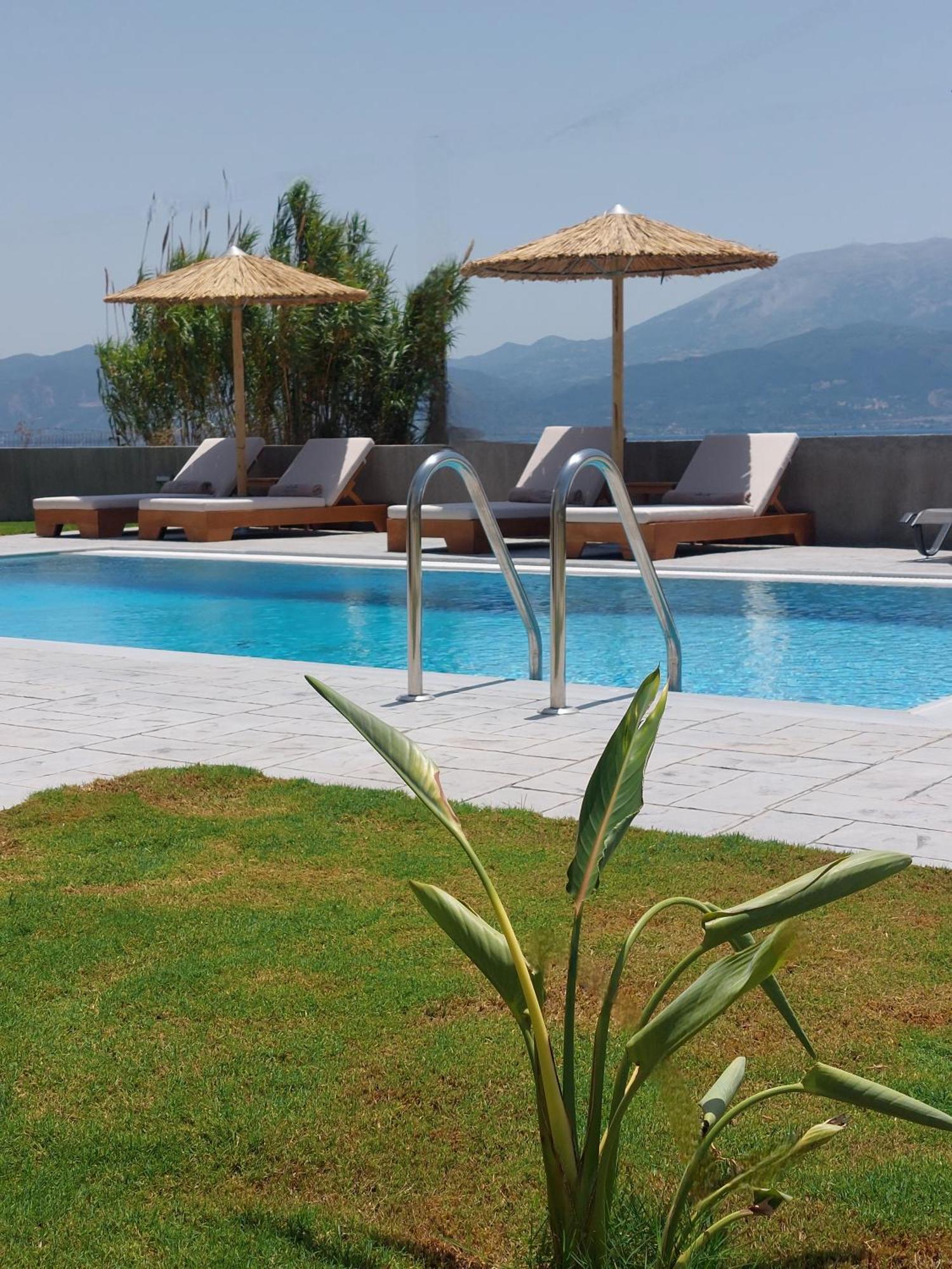 Santa Domenica Nafpaktos - Rooms And Apartments By The Sea Exterior foto